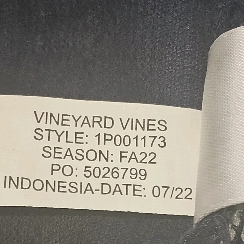 Vineyard Vines ***the ai